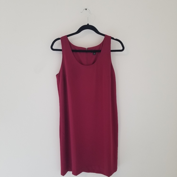 Ann Taylor Dresses & Skirts - Ann Taylor Maroon/Red Sleeveless Dress Size 8